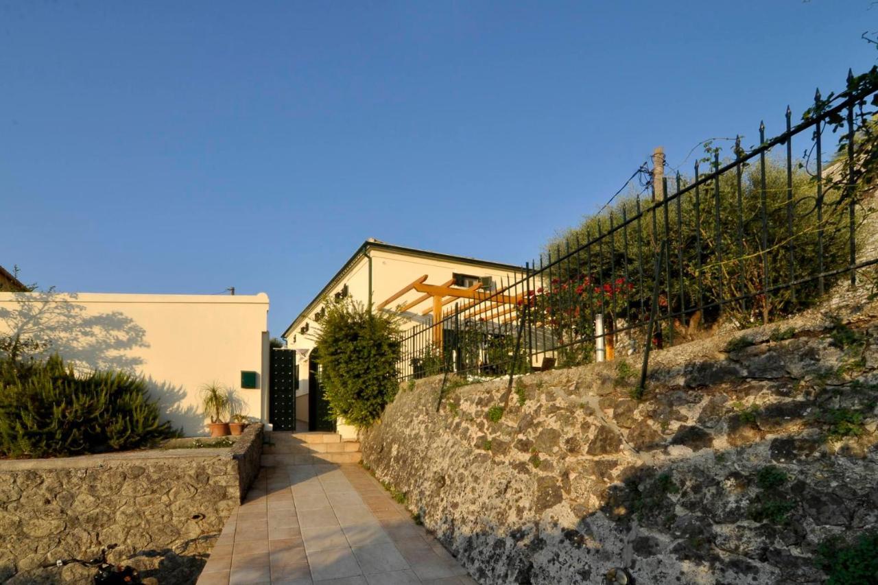 Myronis Villa Corfu Town Exterior photo